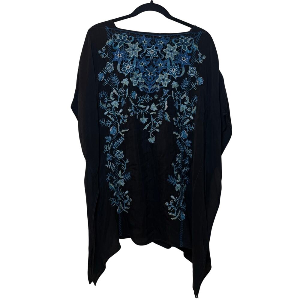 Johnny Was Black and Blue REBECCA PONCHO Embroidered sz L/XL